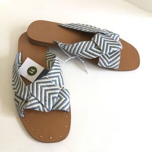Universal Thread Women’s Louise Chevron Print Knotted Sandals Size 11